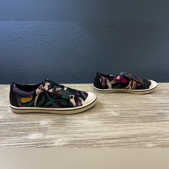 Sakroots Multicolor Slip-On Sneakers - Picture 3 of 7